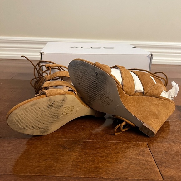 Aldo Shoes - Rothbaum Wedge - Picture 2 of 5